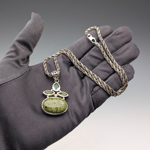 Vintage green serpentine and sterling silver pendant with sterling silver necklace